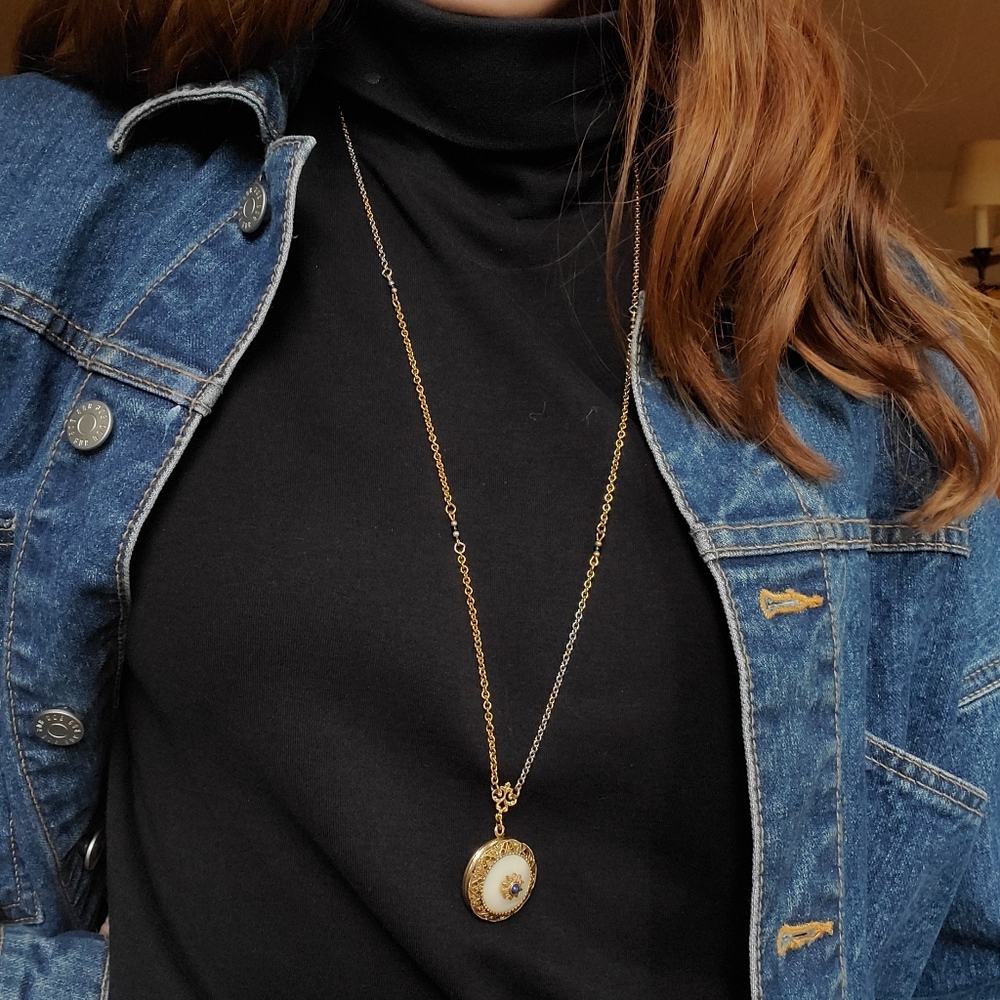Gold & Pearl Locket